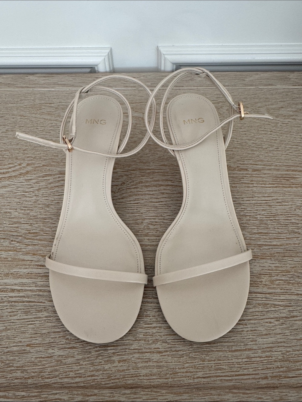 Mango Cream Ankle-Tie Minimalist Flat Sandals